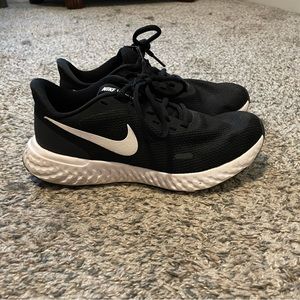 NIKE REVOLUTION Running Shoes - Gently Used